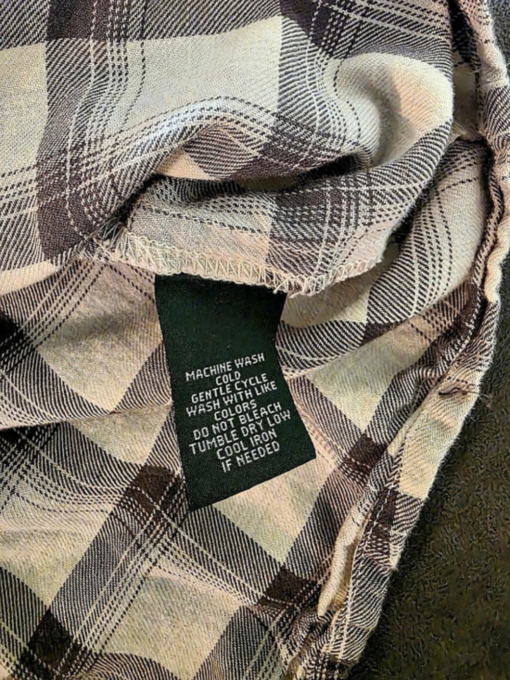 Lauren Ralph Lauren Cream and Gray Plaid Button-Down Tie-Neck Shirt-Large - Picture 4 of 11